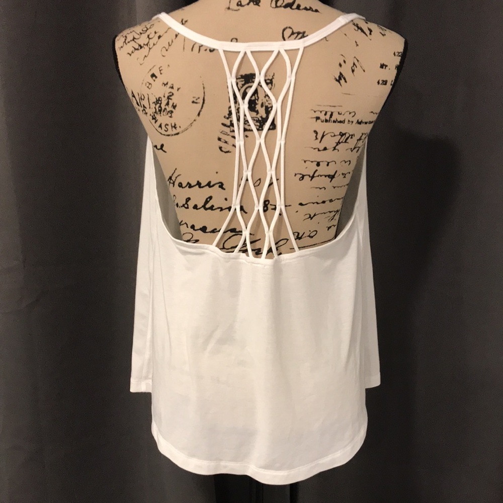 Lululemon tank - Picture 4 of 5